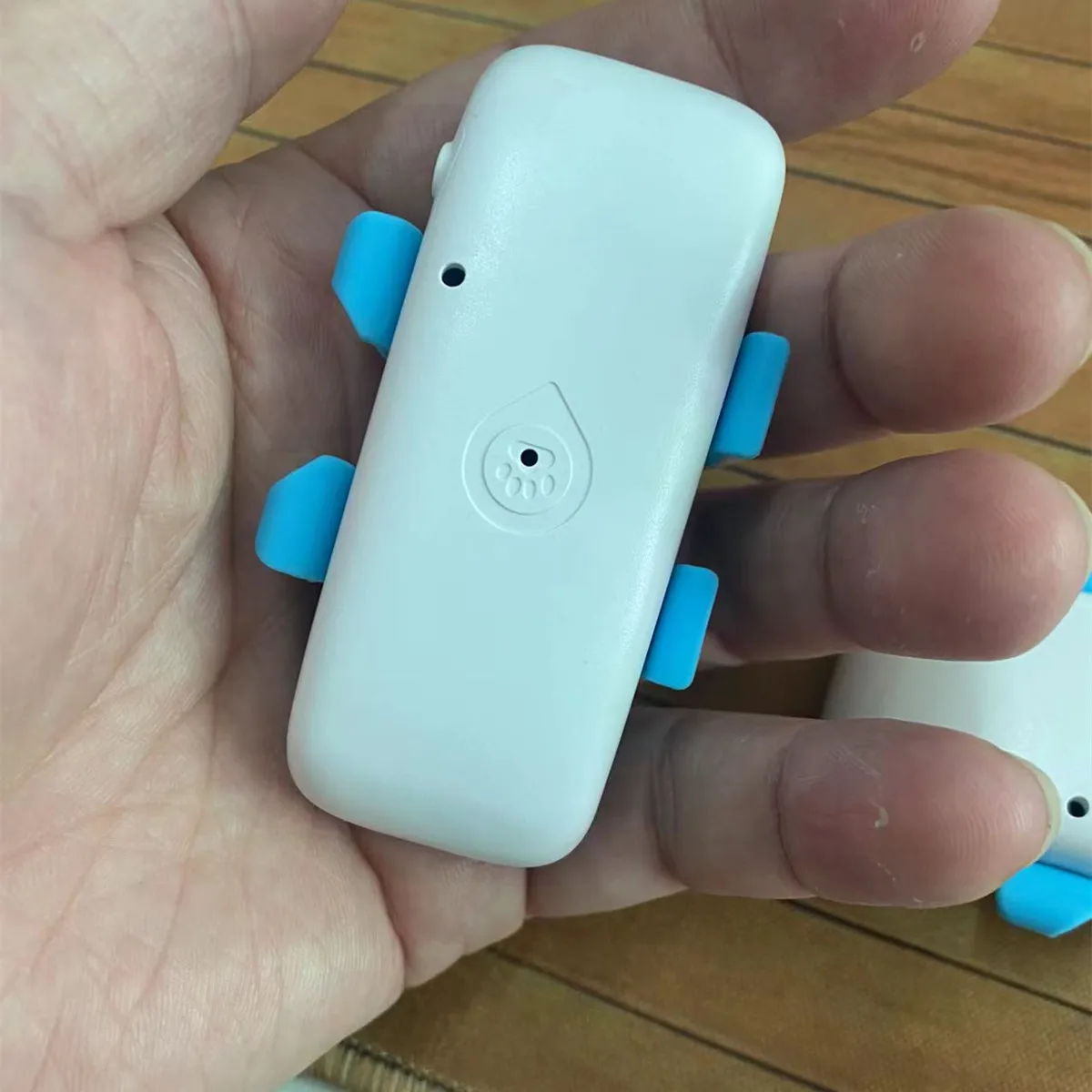GPS Tracker for Pet Dog Real Time Tracking System Locator Collar GPS (4G) 1005009804632153