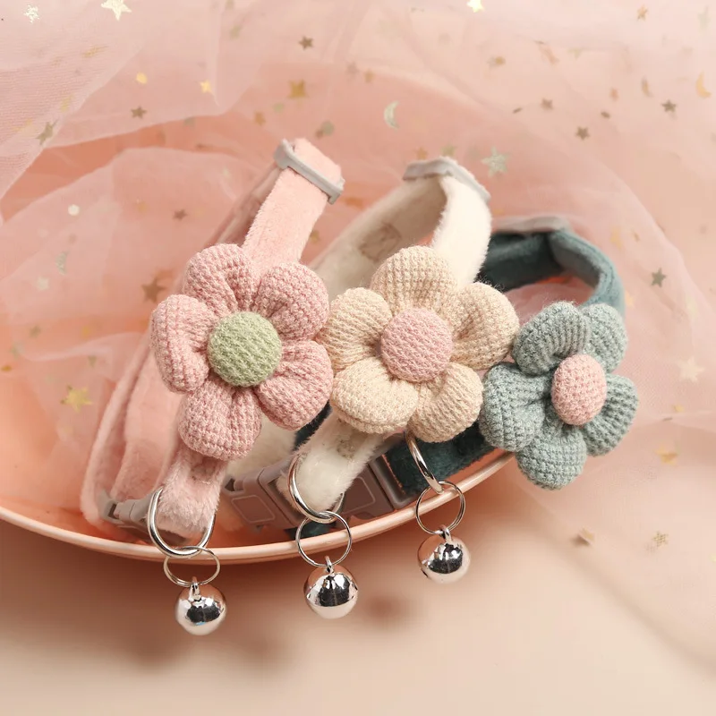 Cat Collar with Cute Flower Adjustable Buckle Bell Collar Cat Small Pet Supplies (1Pc) 1005009835329158