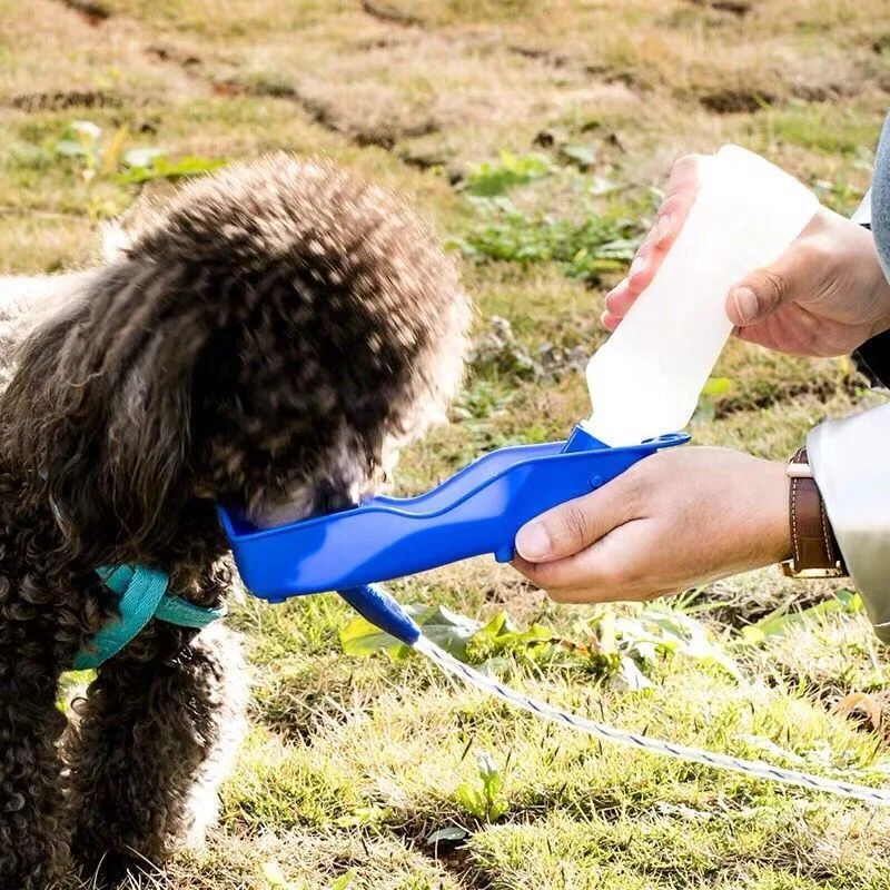 Pet Folding Drinker Portable Water Bowl for Dogs and Cats 500ML/250ML Travel Pet Water Bottle 1005009876681102