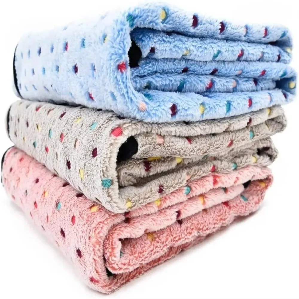Ultra-Soft Pet Bed Blanket Cute Dot Pattern Breathable Insulated Cozy Warm Machine Washable Dog 1005010787538938