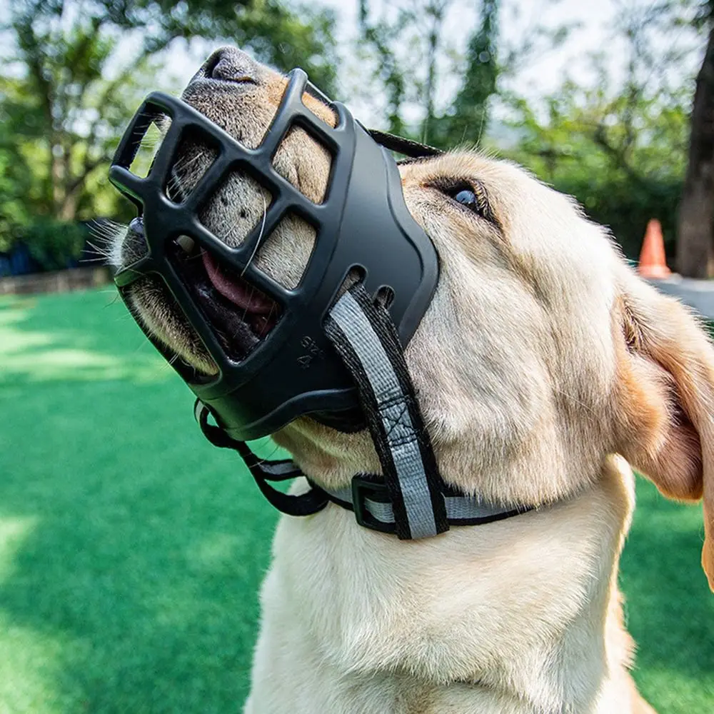 Adjustable Dog Muzzle Anti-Biting Dog Mouth Cover with Reflective Strip Can Drink Water Breathable 1005011717988970