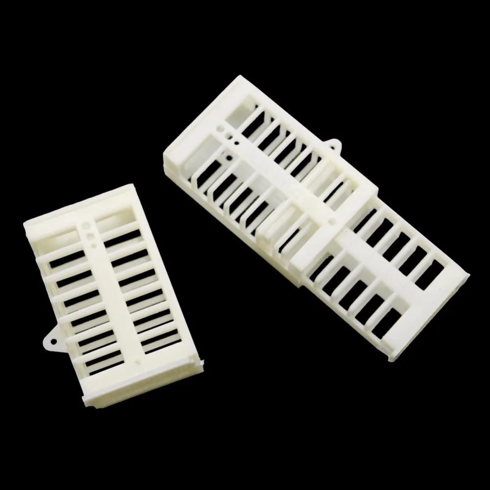Queen Bee Cage Plastic White Safe Multifunctional Telescopic Isolation Beehive Tool (20Pcs) 1005012043491103