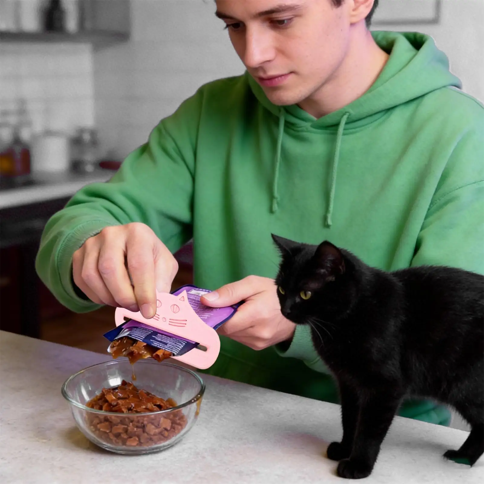 Cat Snack Squeezing Tool Cute Cat Head Snack Squeezer Messfree Treat Dispenser for Cat Food (1Pc) 1005012239743994